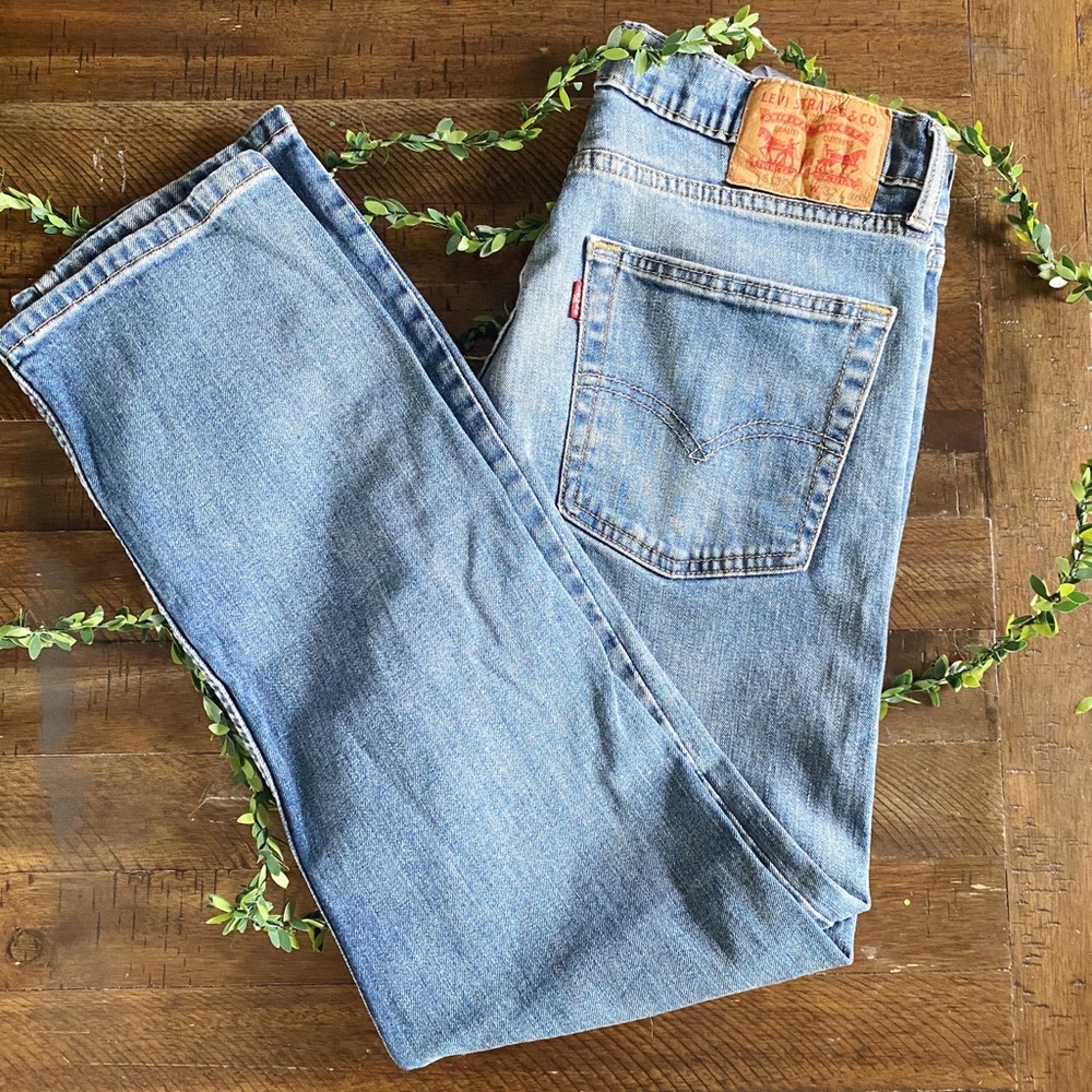 LEVI 513 JEANS